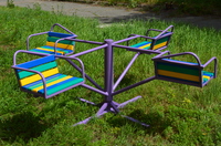 Карусель металлическая 4 -х местная 